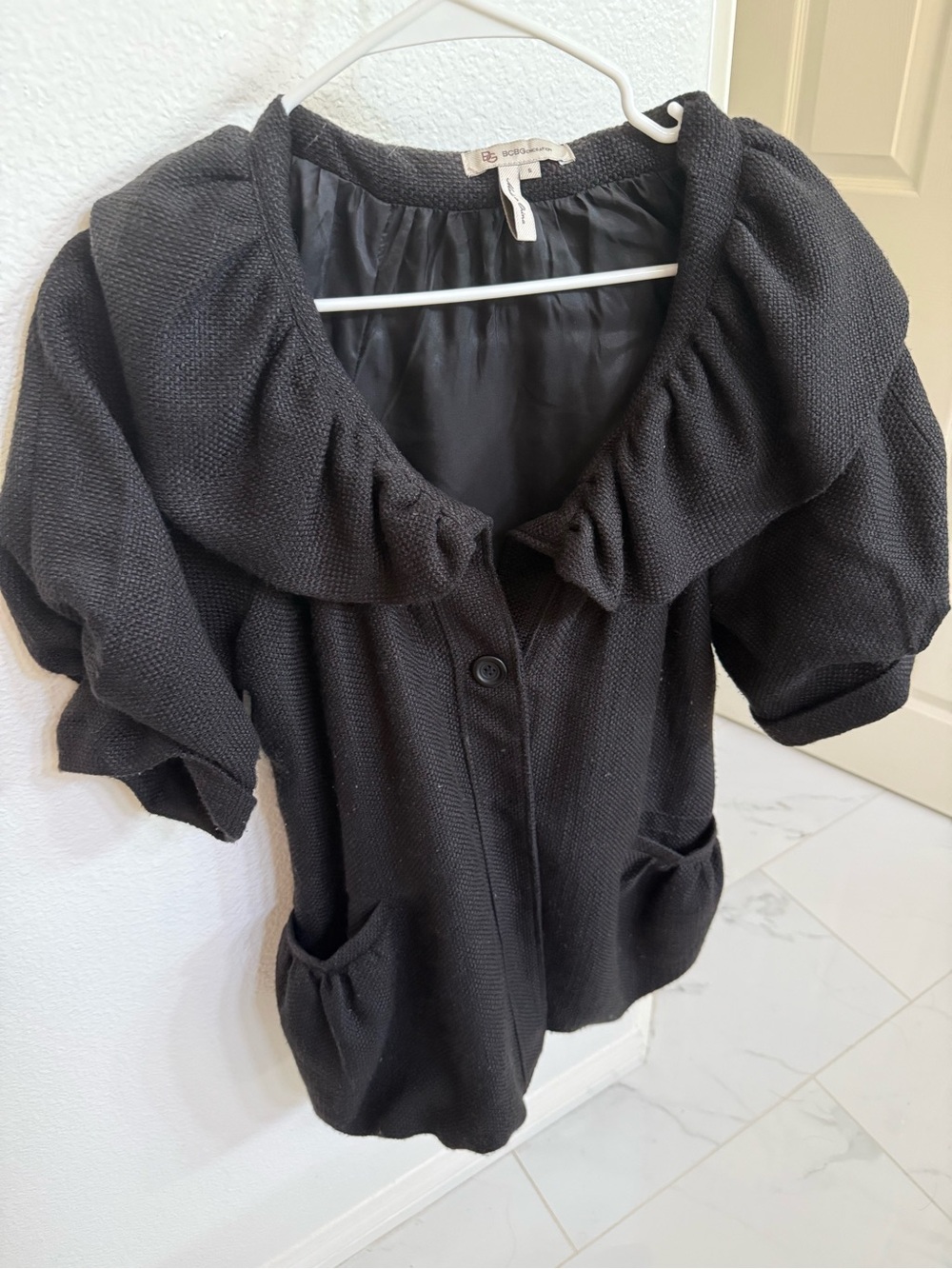 BCBGeneration Black Short Sleeve Shawl Collar Jacket Top